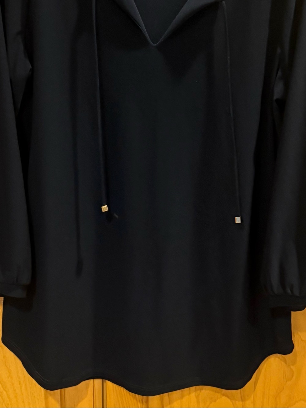 Joseph Ribkoff Women’s Black Long Sleeve Tunic Top Tie Neck Top Size 10 - Picture 7 of 7